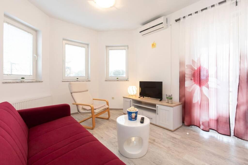 Apartments Doris, Krk Krk Town Eksteriør billede